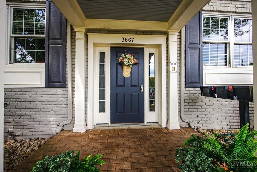 Property Photo:  3667 Willowlea Court  OH 45208 