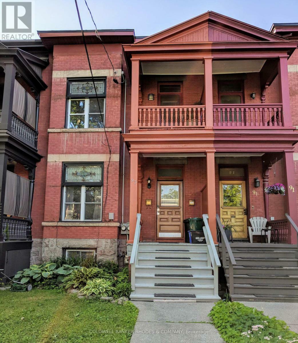 Photo de la propriété: 93 Gilmour Street 1 ON K2P 0N5