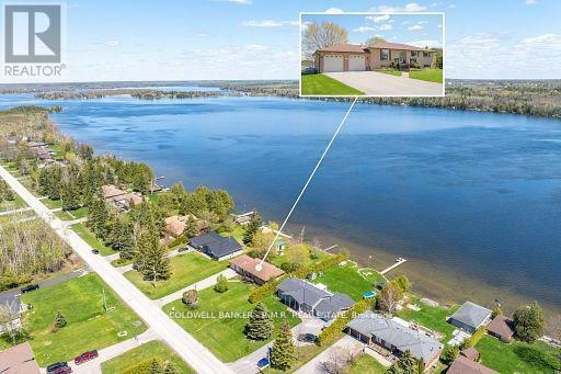 Property Photo: 84 Pinewood Boulevard ON K0M 2T0