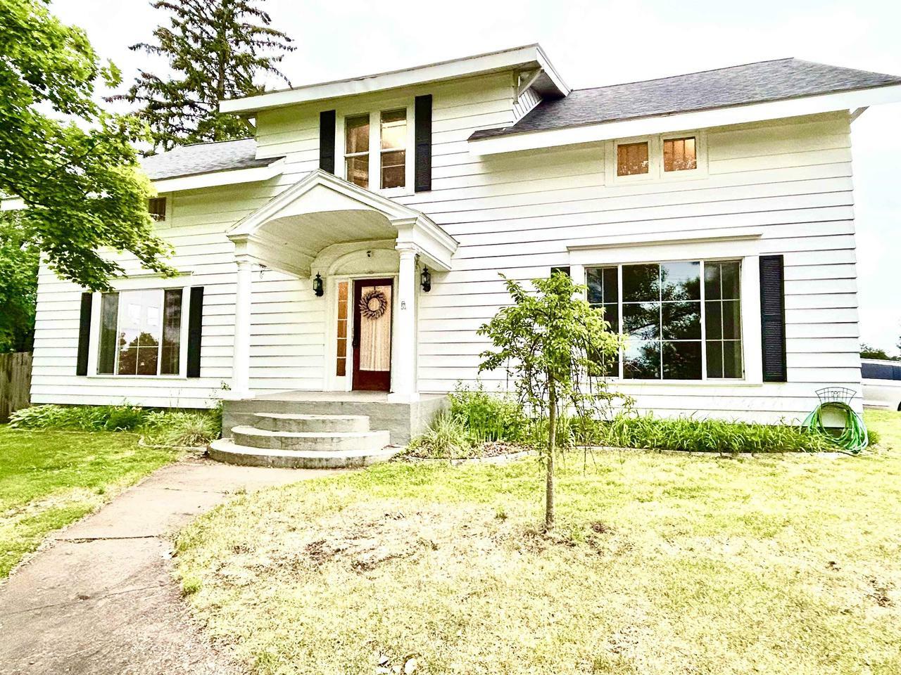 Property Photo: 402 North Prospect Street WI 54452