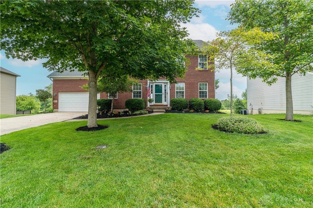 Property Photo: 2072 Pacer Trail OH 45434