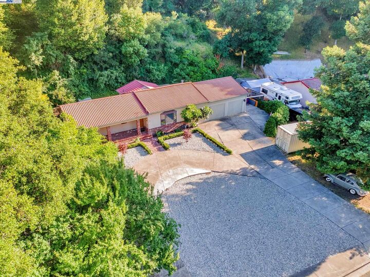 Property Photo: 3950 Pinole Valley Rd CA 94564