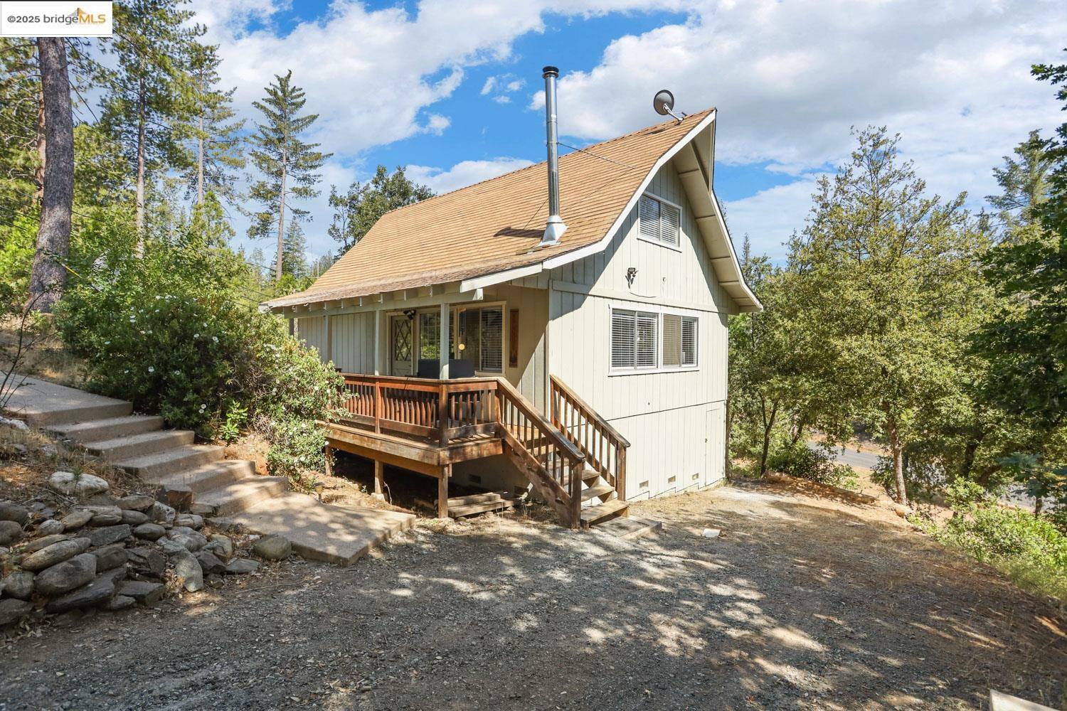 Property Photo: 19725 Old Highway 120 CA 95321