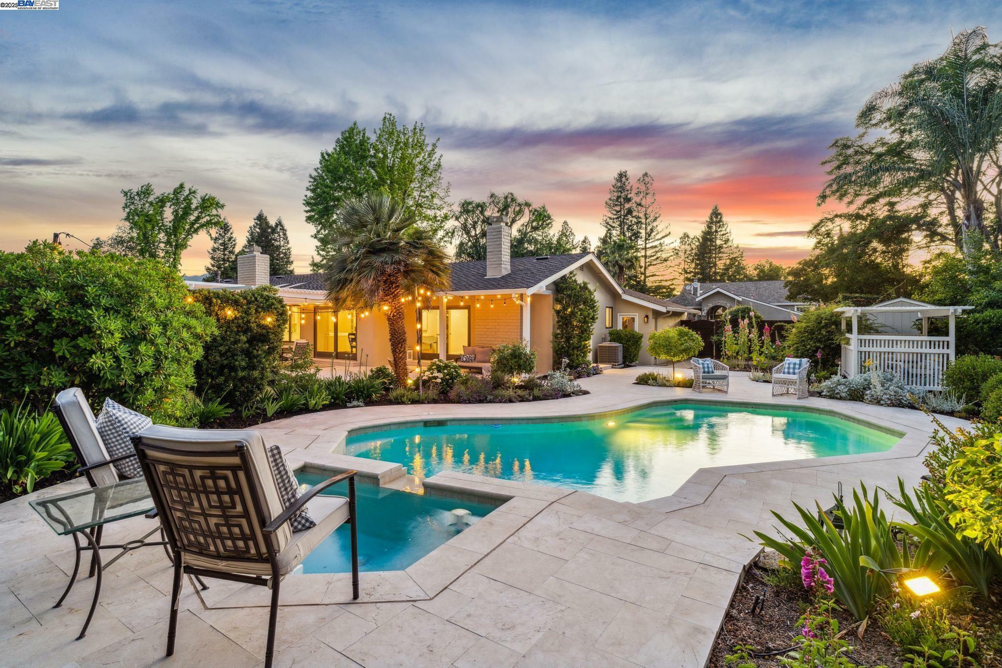 Property Photo:  290 Bolla Ave  CA 94507 