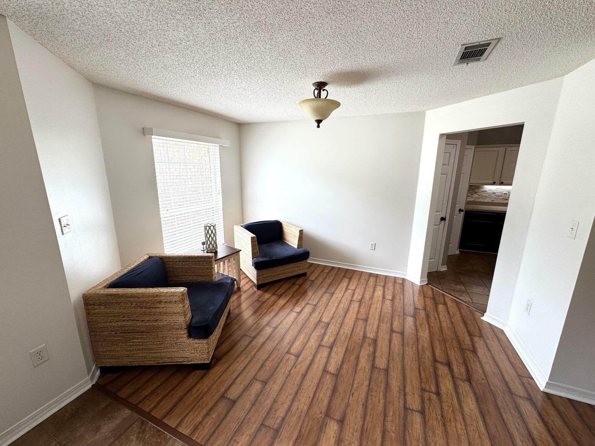 Property Photo: 3155 Border Creek Drive FL 32539