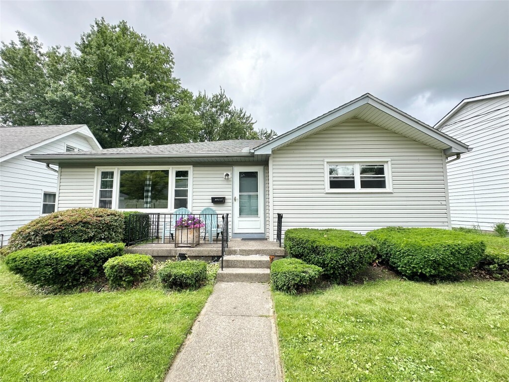 Property Photo:  1748 Skyline Drive  PA 16509 