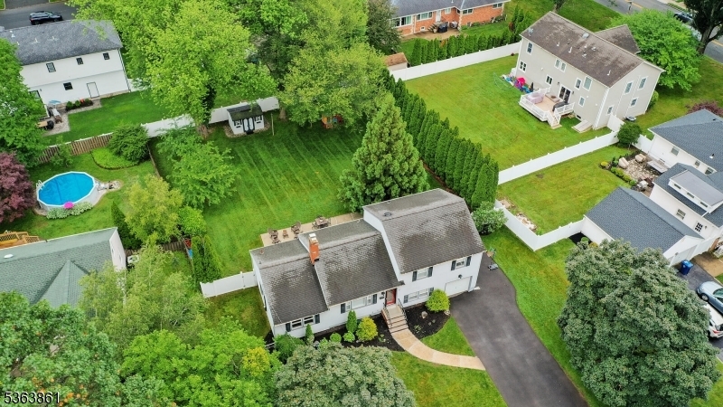 Property Photo: 17 Armstrong Dr NJ 07066