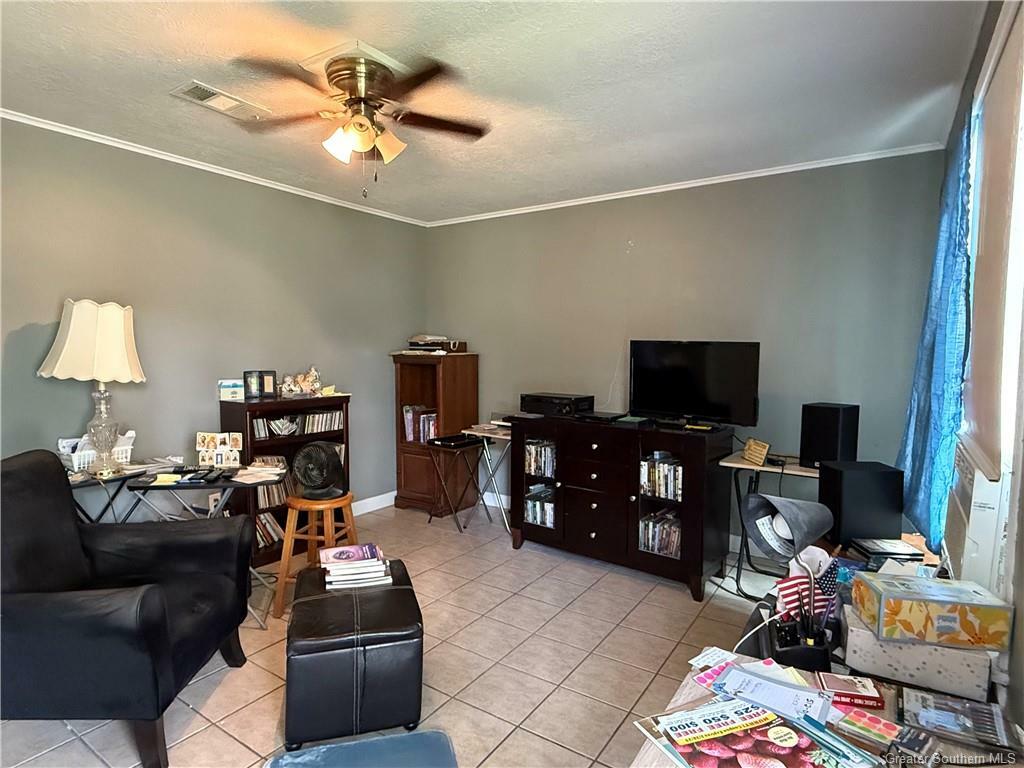 Property Photo:  213 Evelyn Street  LA 70663 