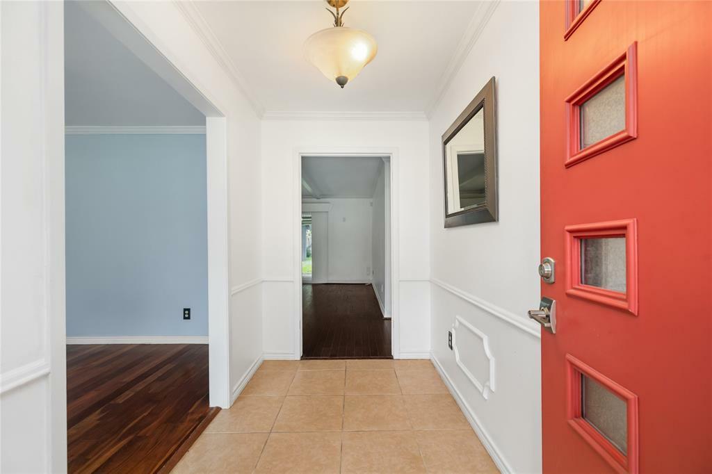 Property Photo: 5450 Birdwood Road TX 77096