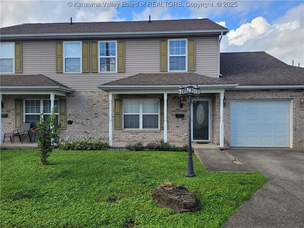 Property Photo:  1003 5th Avenue 207  WV 25177 