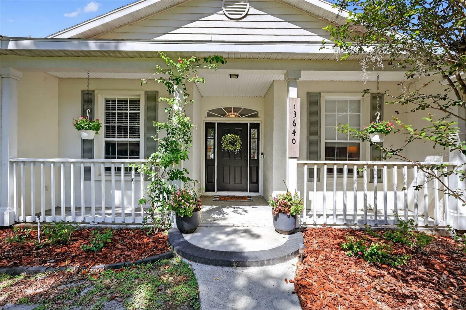 Property Photo: 13640 2nd Avenue E FL 34212