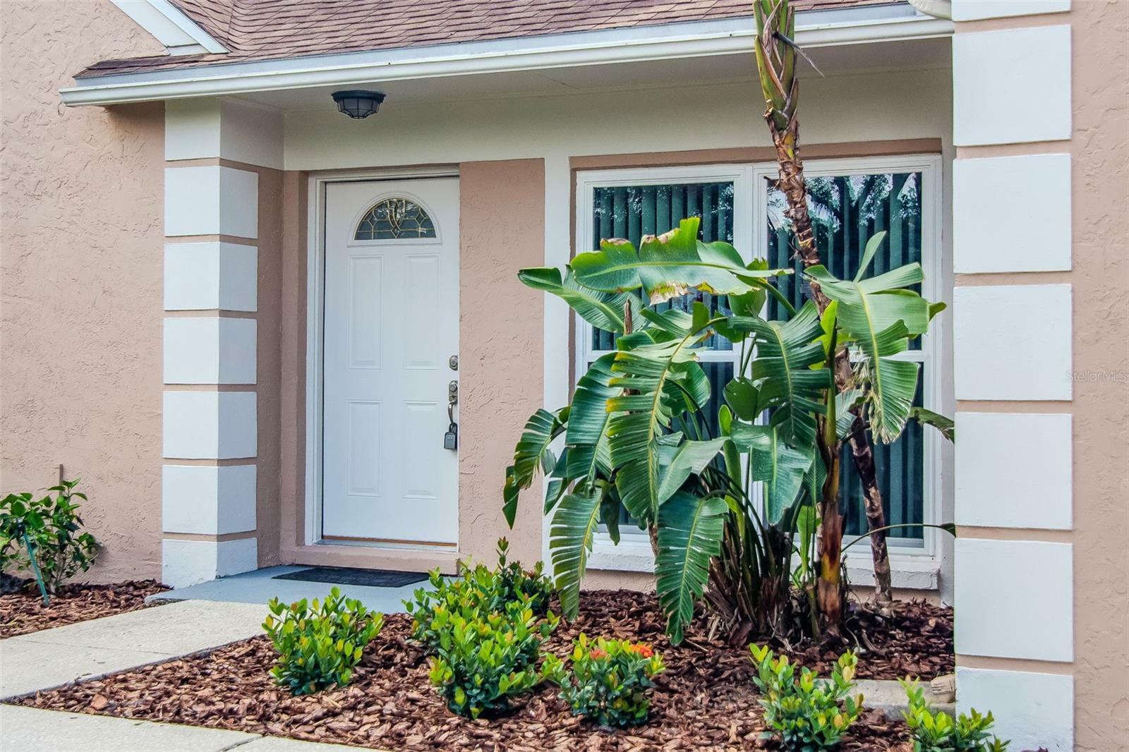 Property Photo: 1621 Crossridge Drive FL 33510