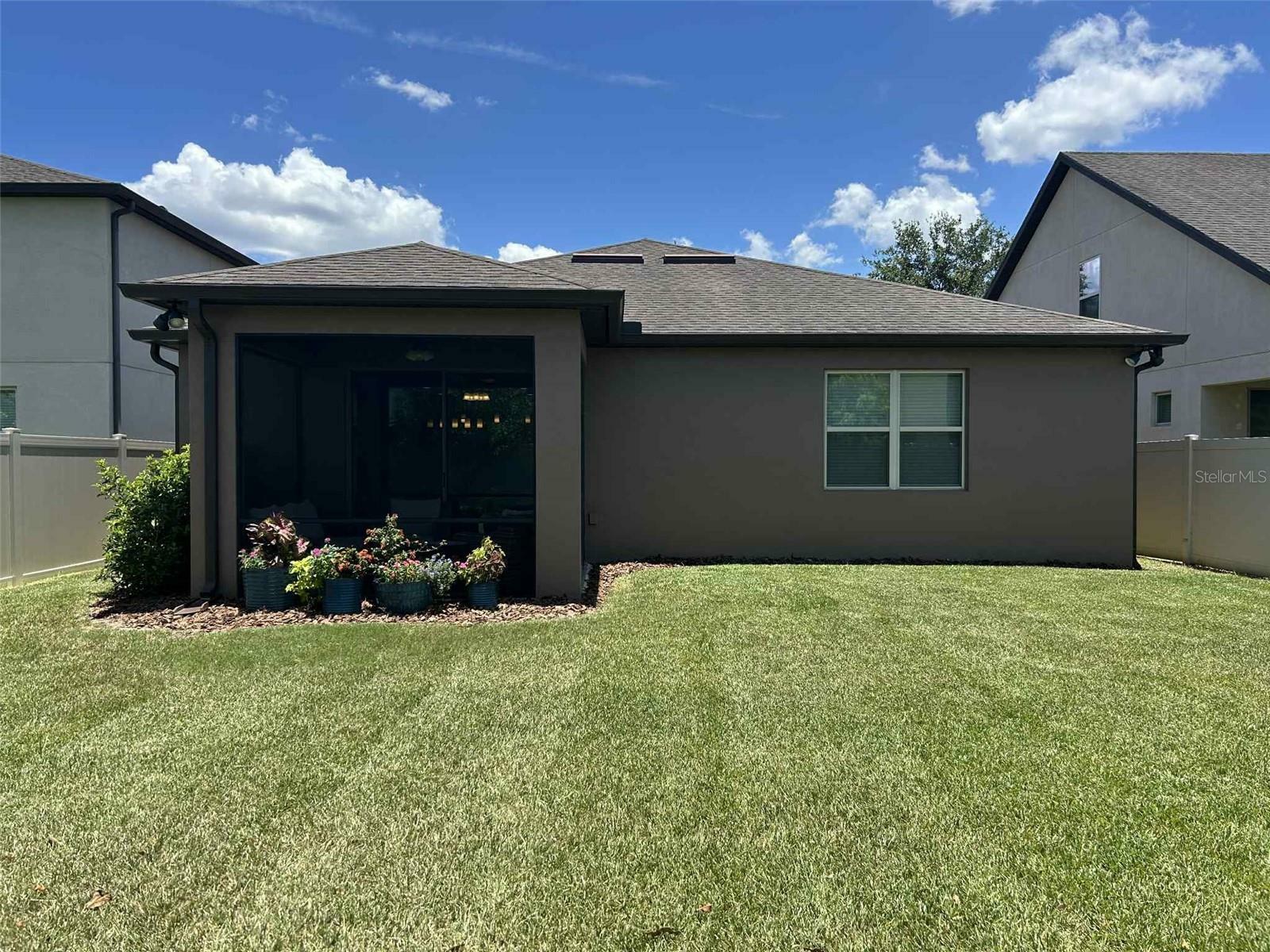 Property Photo: 2436 Gratia Place FL 32707