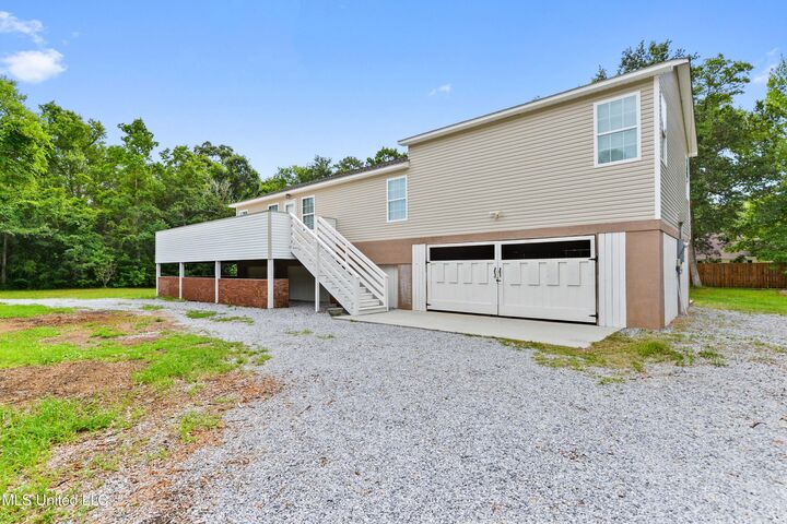 Property Photo:  1516 Cook Street  MS 39564 