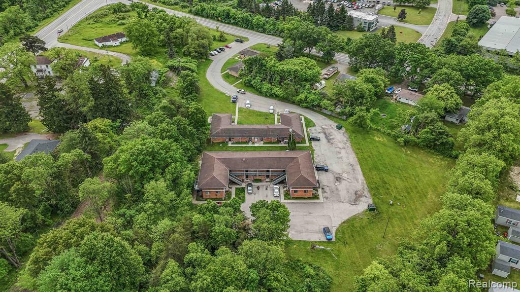 Property Photo: 10660 E Holly Road MI 48350 1130