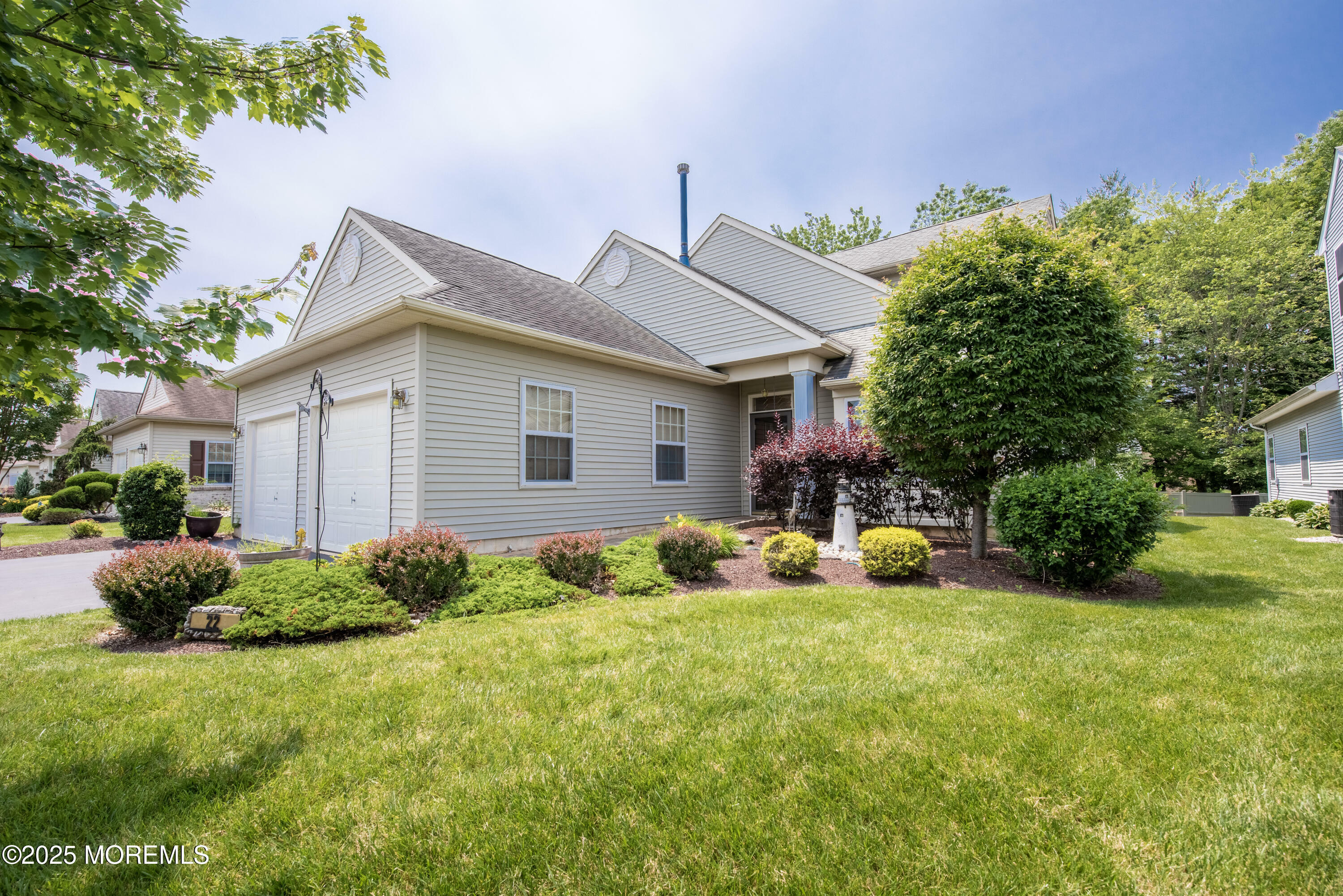 221 Valencia Drive  Monroe NJ 08831 photo