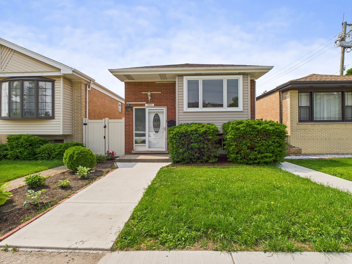 Property Photo: 3455 W 115th Street IL 60655