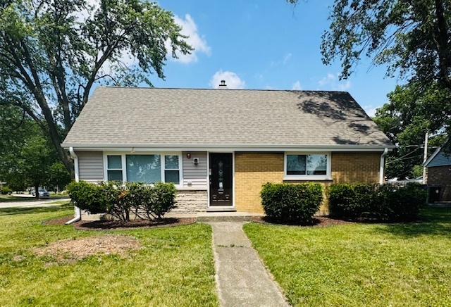 8954 Southfield Drive  Bridgeview IL 60455 photo