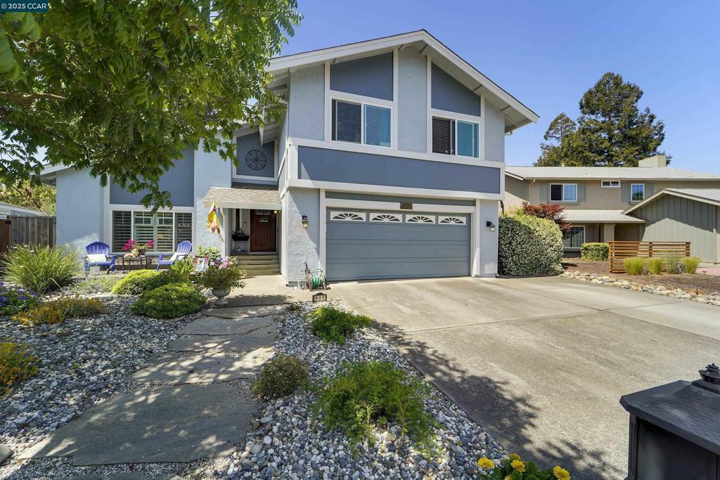 Property Photo: 921 Bolton Cir CA 94510