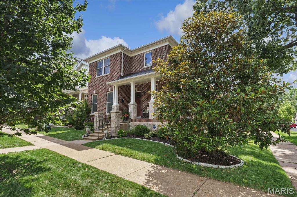 Property Photo: 2633 Pearl Avenue MO 63139