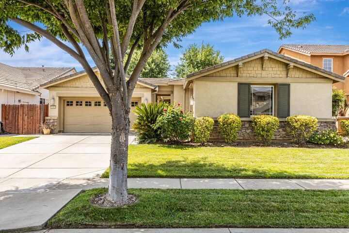 Property Photo:  1152 Manchester Way  CA 95991 