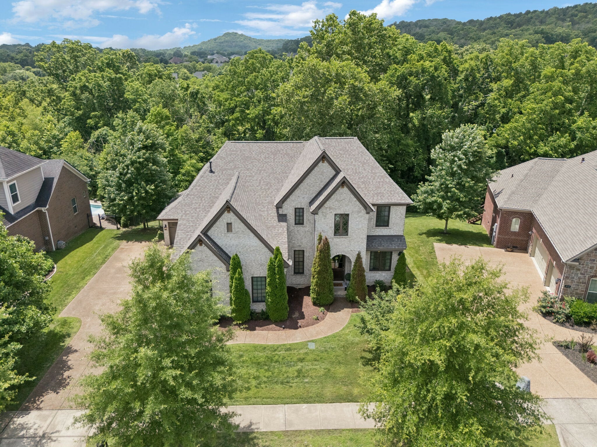 222 Danton Ct  Franklin TN 37067 photo