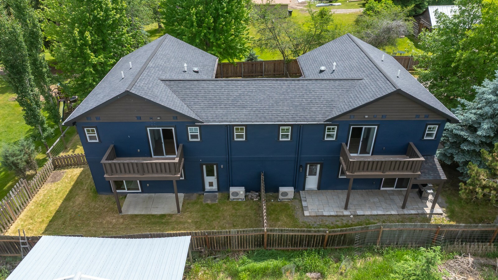 Property Photo: 441/443 Karrow Avenue MT 59937