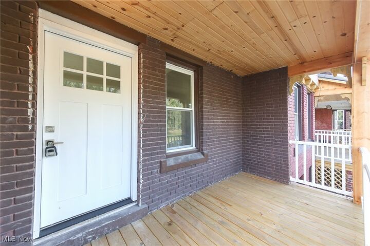 Property Photo: 1653 E 118th Street OH 44106