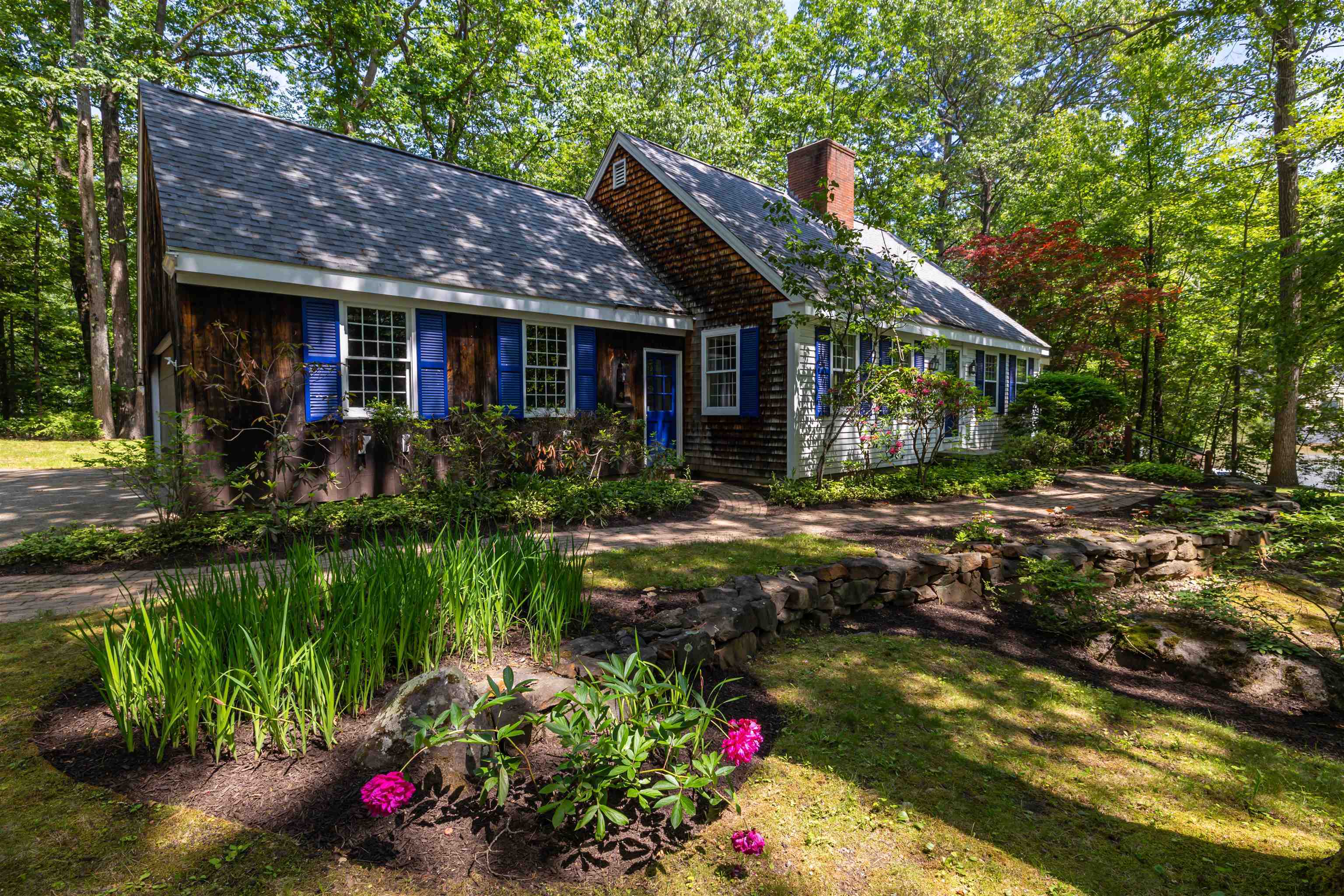 Property Photo:  4 Spaulding Street  NH 03301 