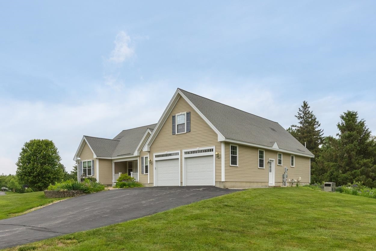 Property Photo:  22 Brushwood Drive  NH 03301 