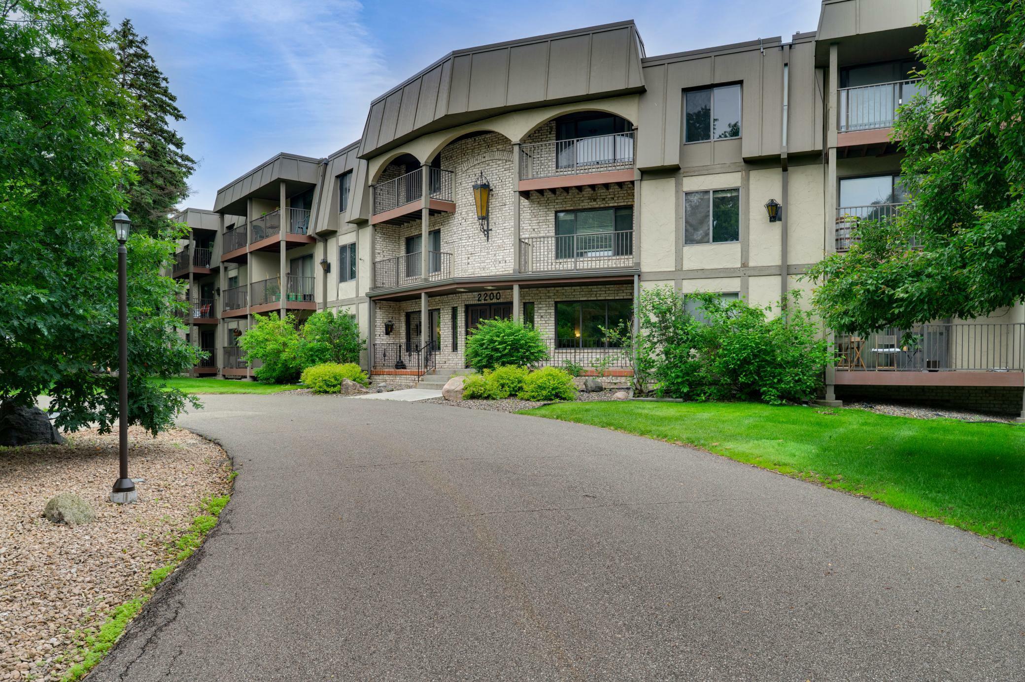 Property Photo: 2200 Nevada Avenue S 115 MN 55426