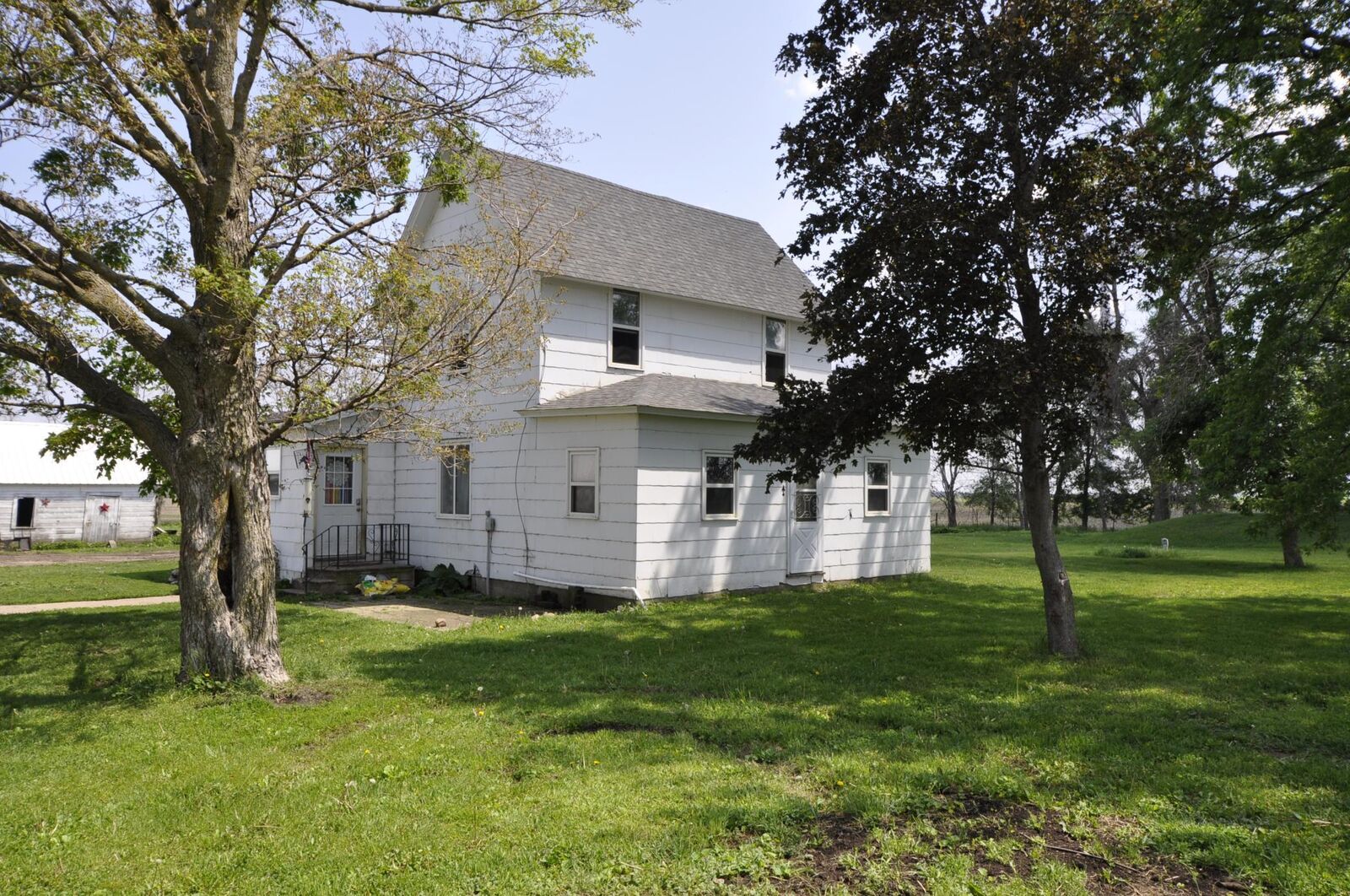 Property Photo: 69198 235th Street MN 55926