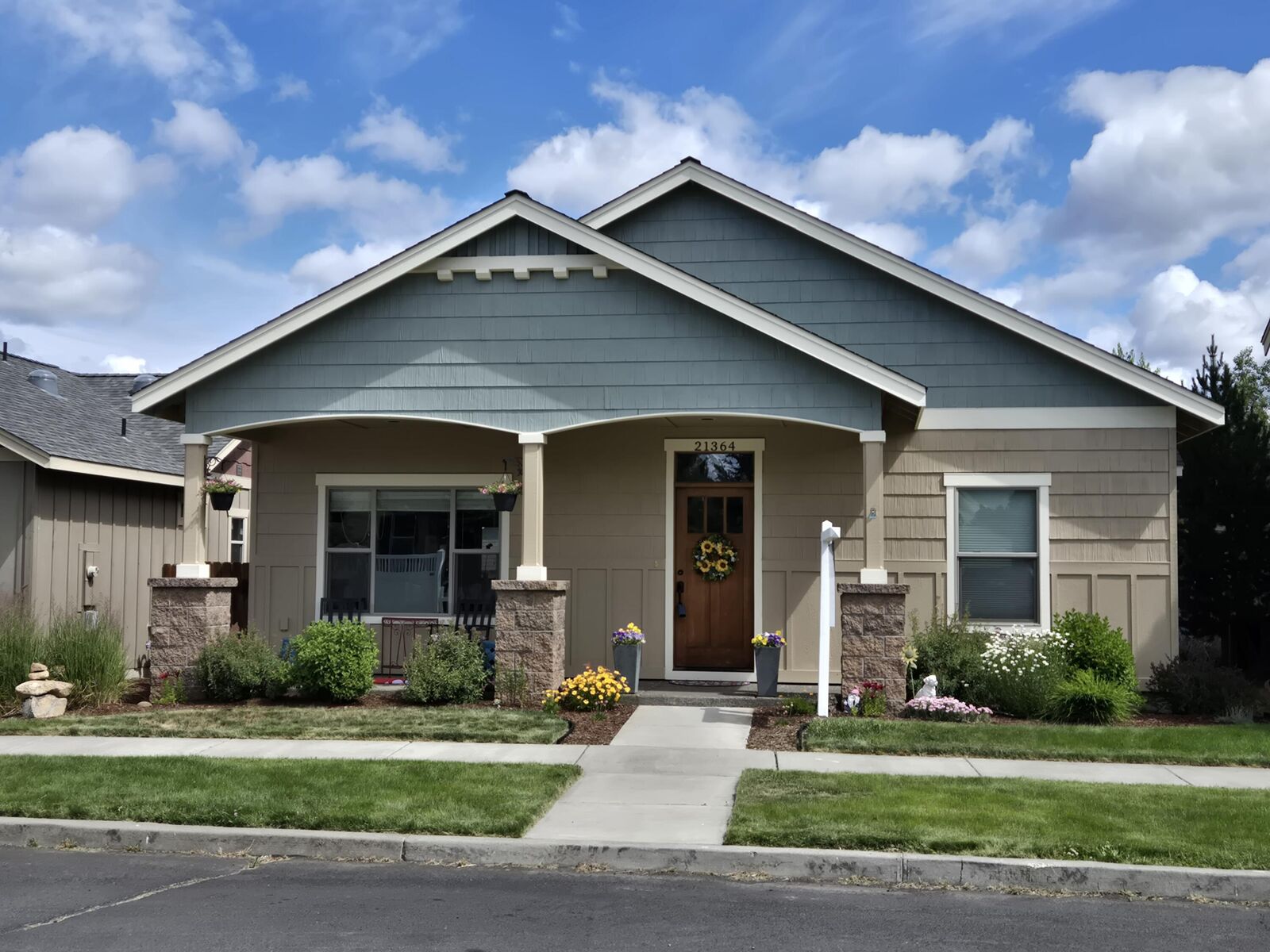 Property Photo: 21364 Bartlett Lane OR 97701