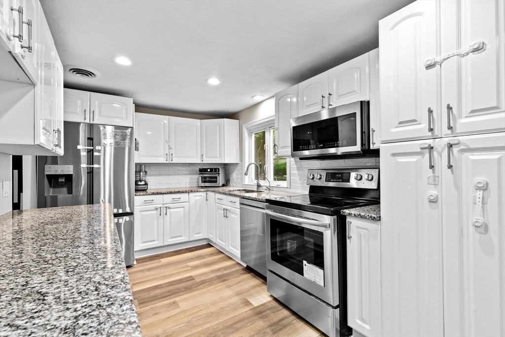15 Leonard Road  Sharon MA 02067 photo