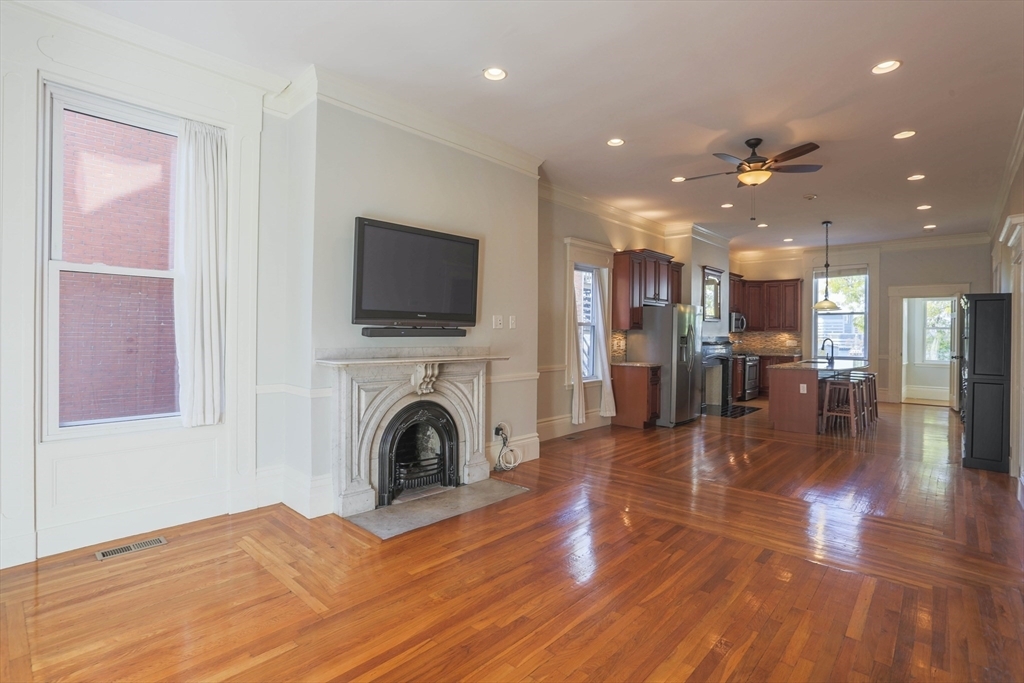 Property Photo: 402 Meridian St 2 MA 02128