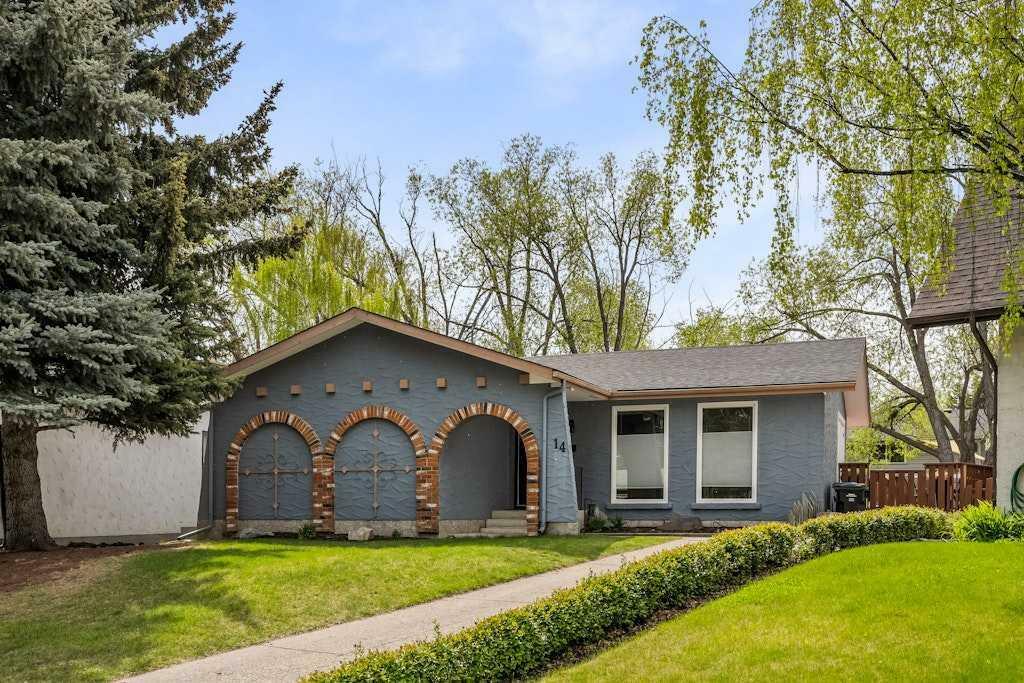 Photo de la propriété: 14 Oakview Place SW AB T2V 3Z9