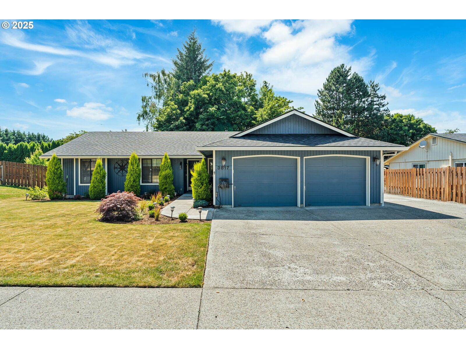Property Photo: 3817 NW McCann Rd WA 98660