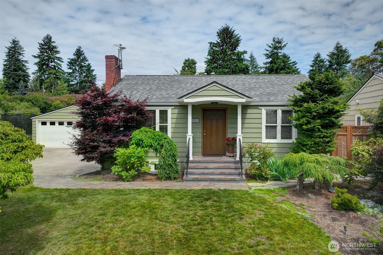 Property Photo:  14022  23rd Avenue NE  WA 98125 