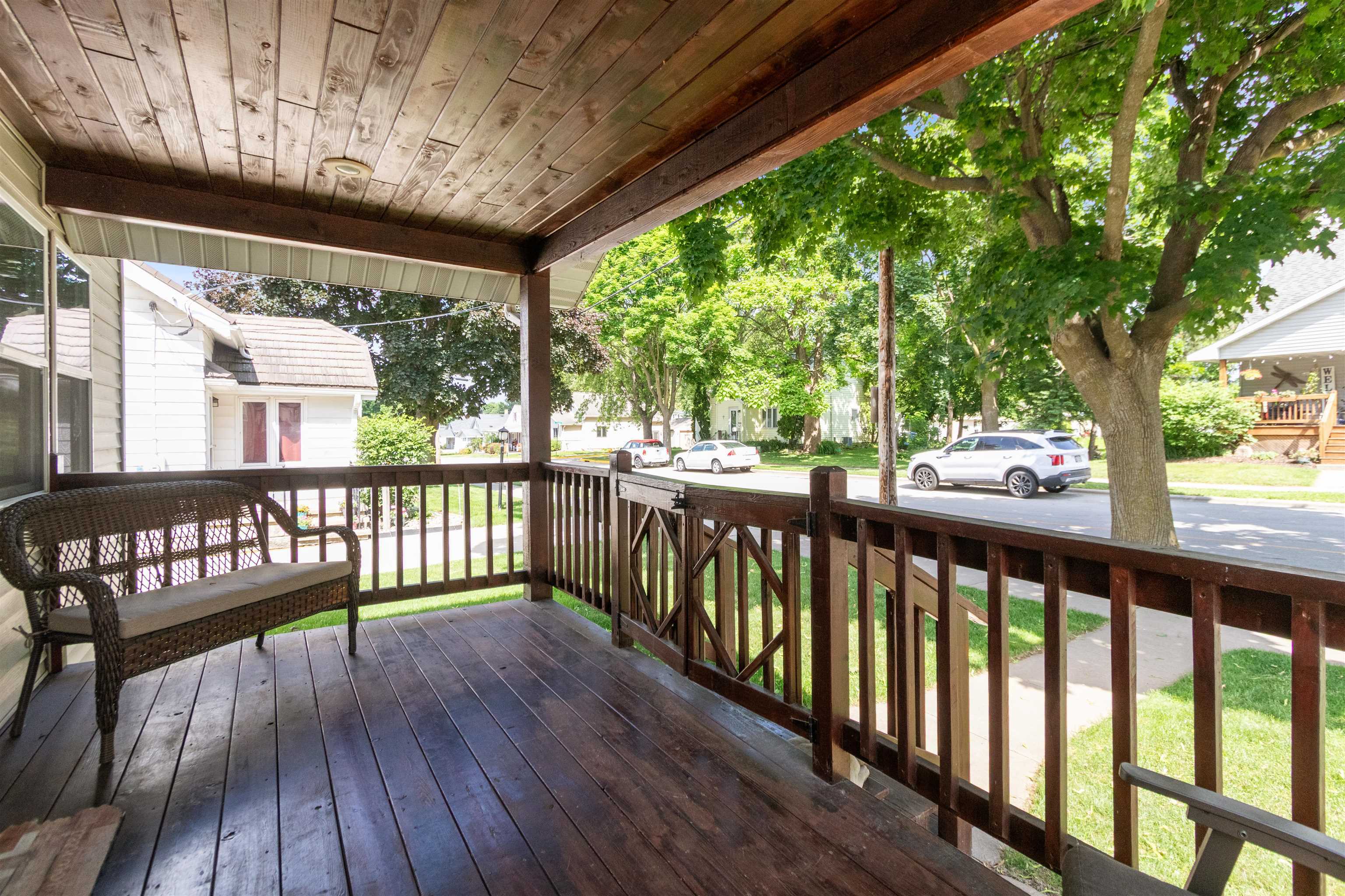 Property Photo: 911 Park Avenue WI 54140