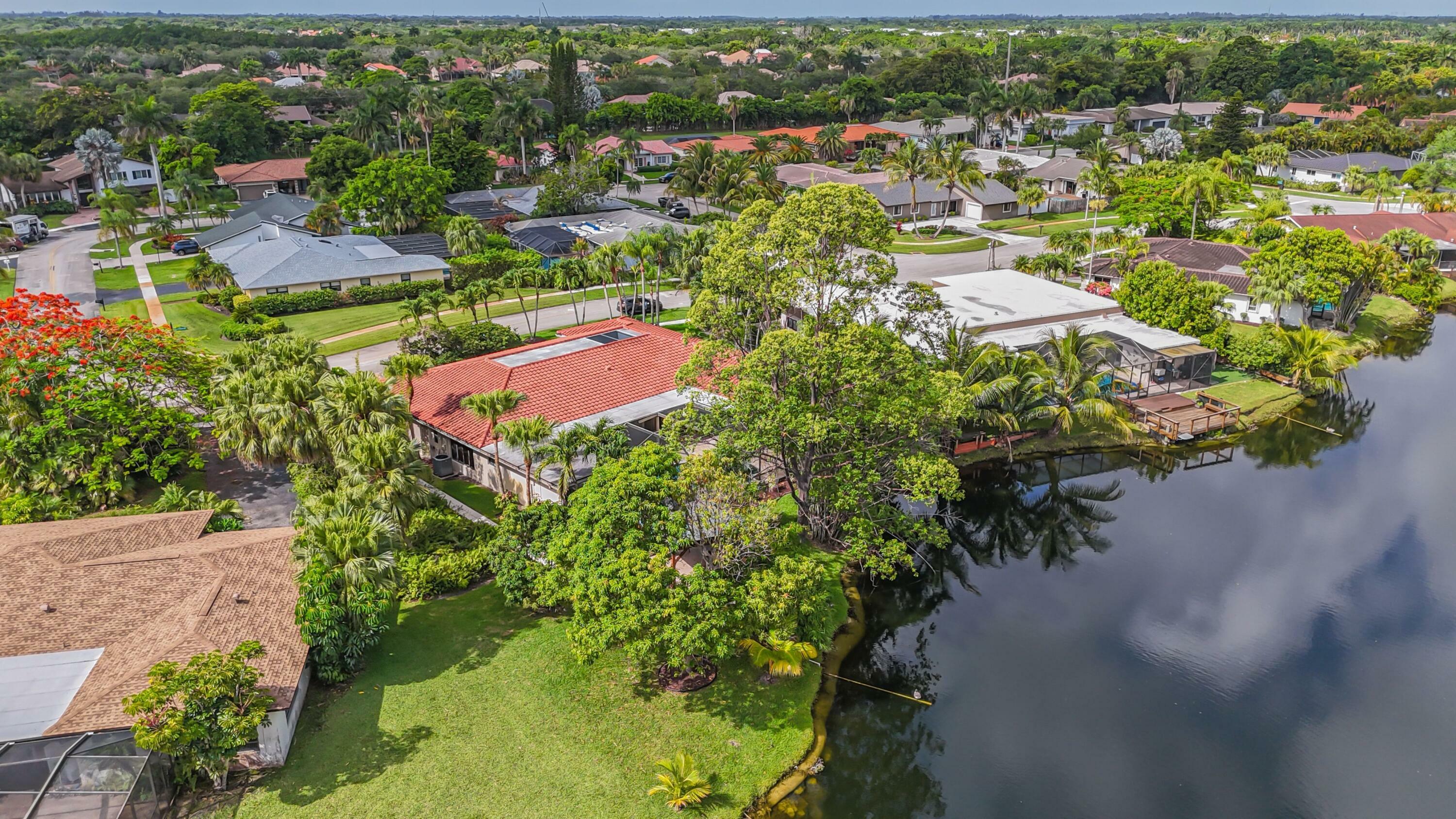 Property Photo: 16541 Royal Poinciana Drive FL 33326