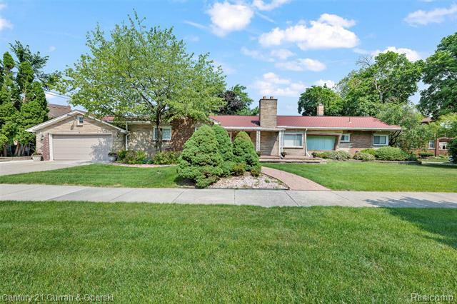 7561 Esper Boulevard  Dearborn MI 48126 photo