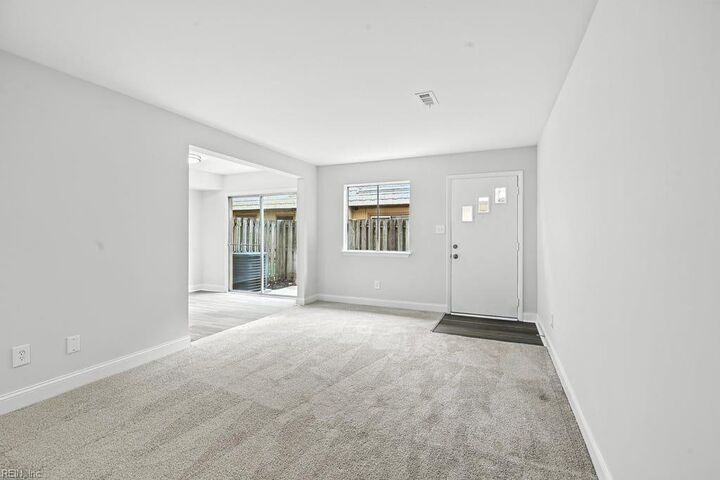 Property Photo: 1664 Malibu Pl VA 23608