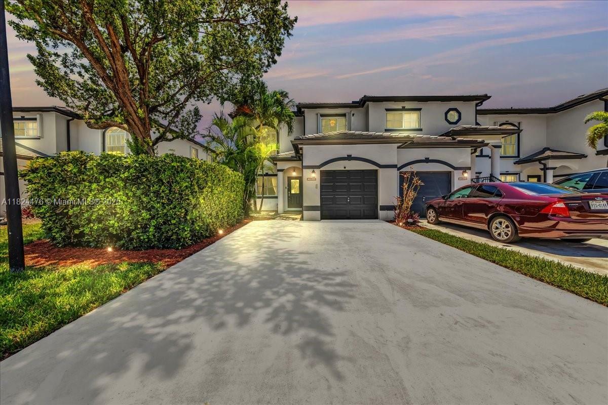 12926 SW 50th St  Miramar FL 33027 photo