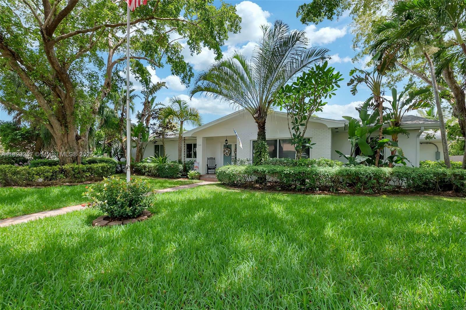 Property Photo: 7340 SW 123rd Ter FL 33156
