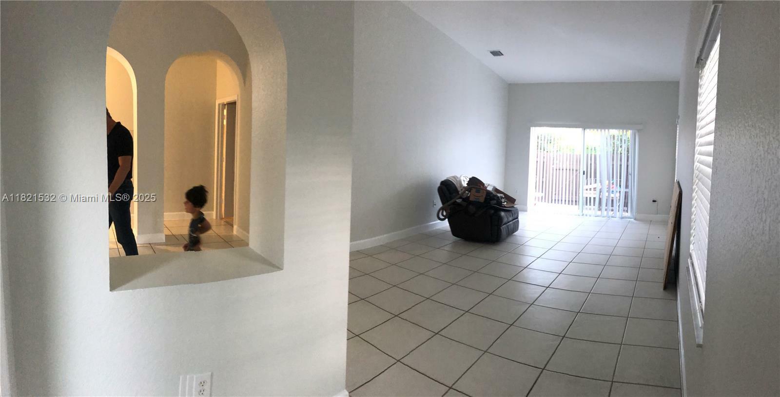 Property Photo:  10932 NW 69 St  FL 33178 