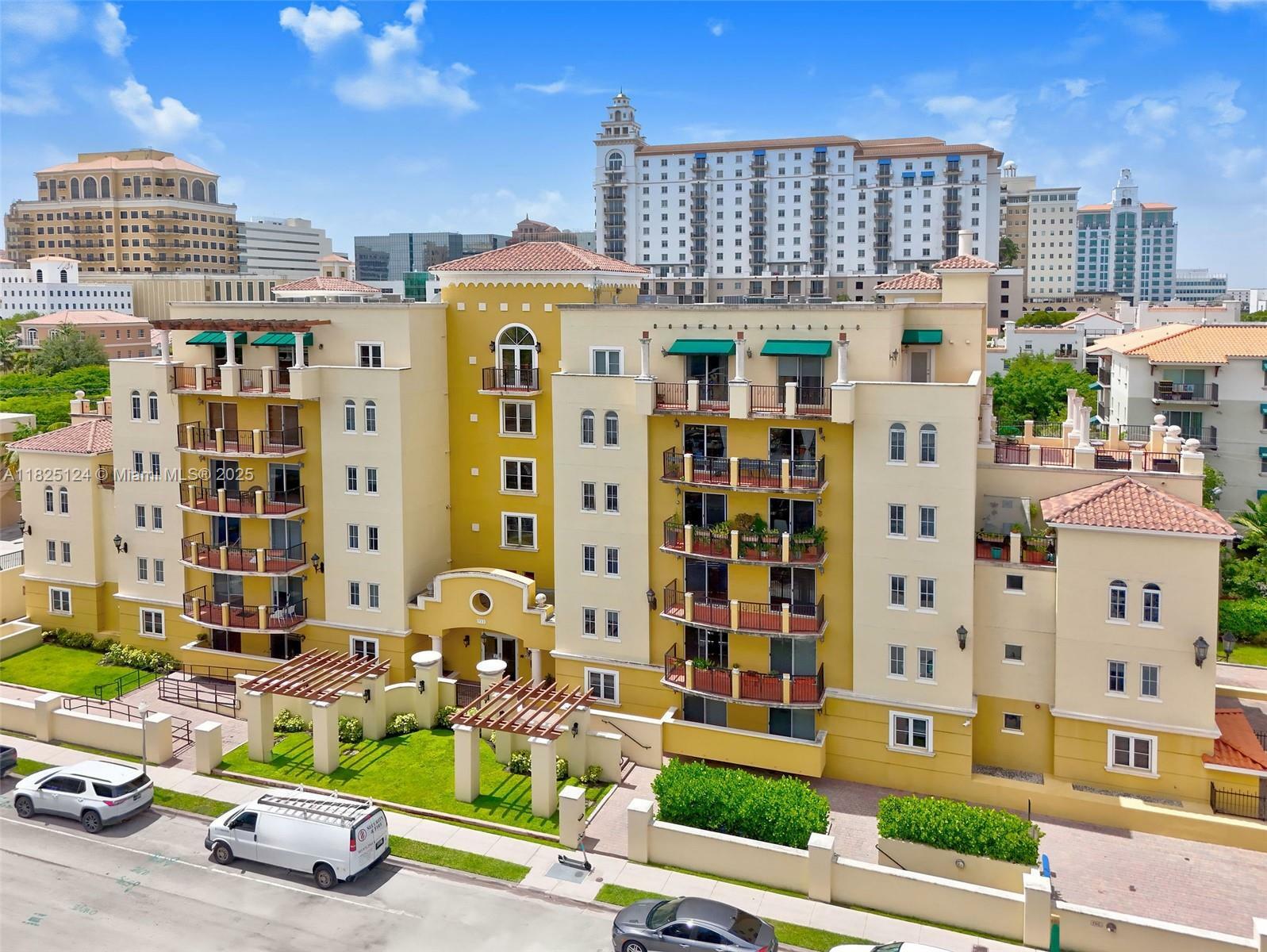 Property Photo: 322 Madeira Ave. 402 FL 33134