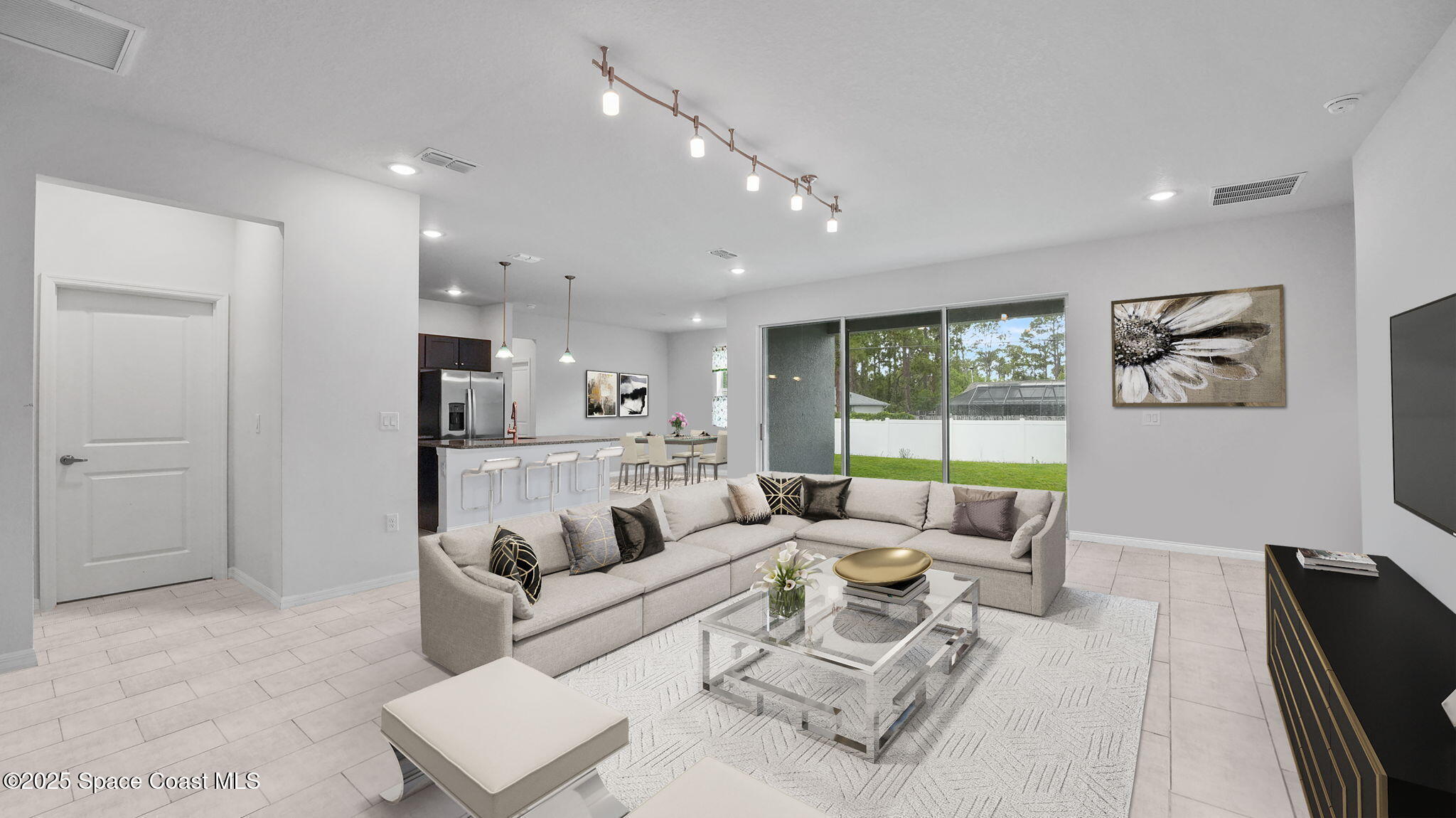 Property Photo: 837 Wakaw Lane SW FL 32908