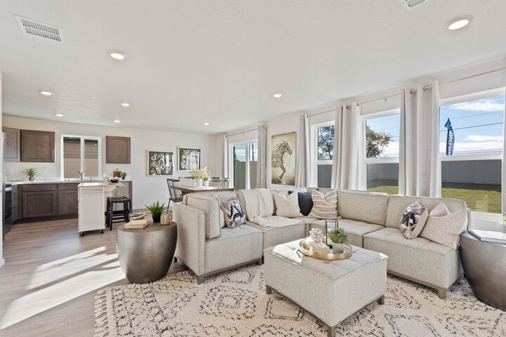 Property Photo: 1817 E B St WA 99006