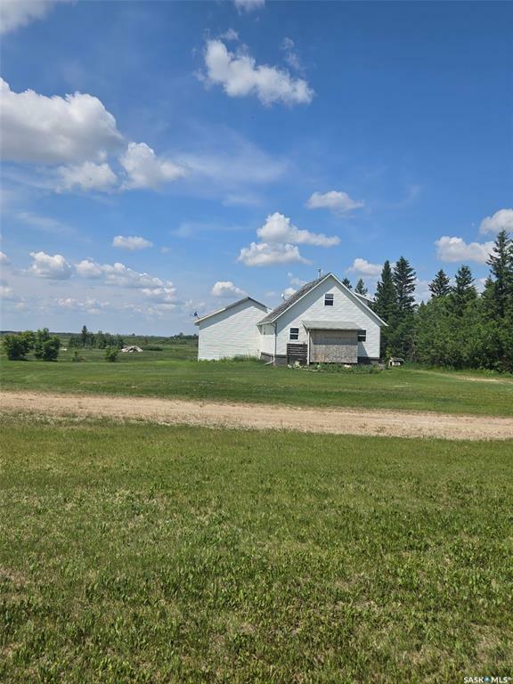 Property Photo: Rural Address SK S0K 4C0