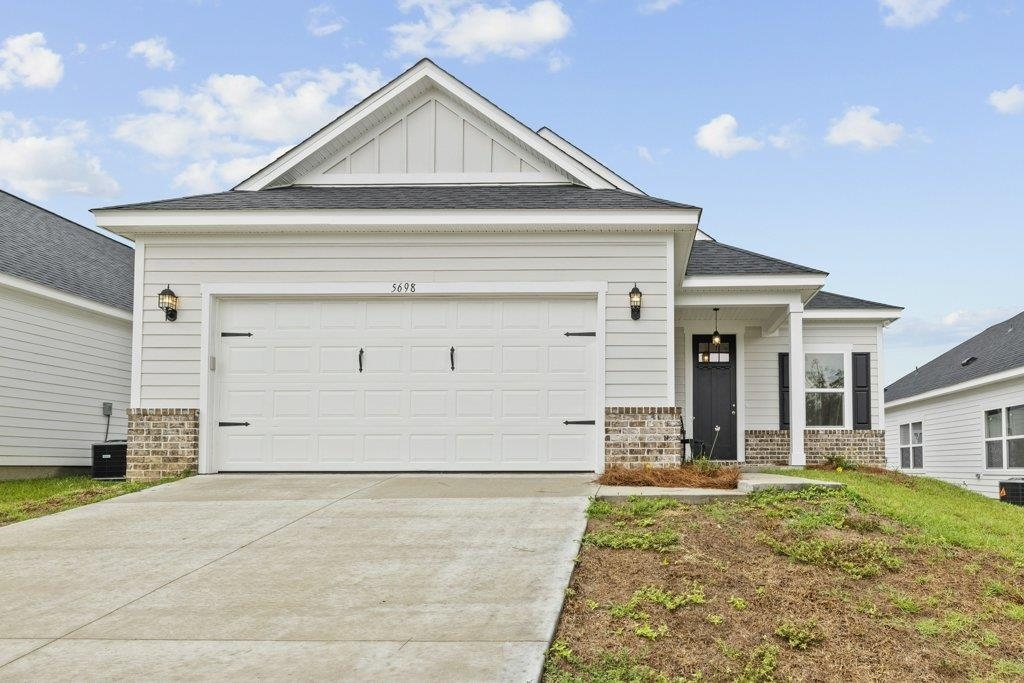 Property Photo: 5400 Pinebarren Road FL 32303